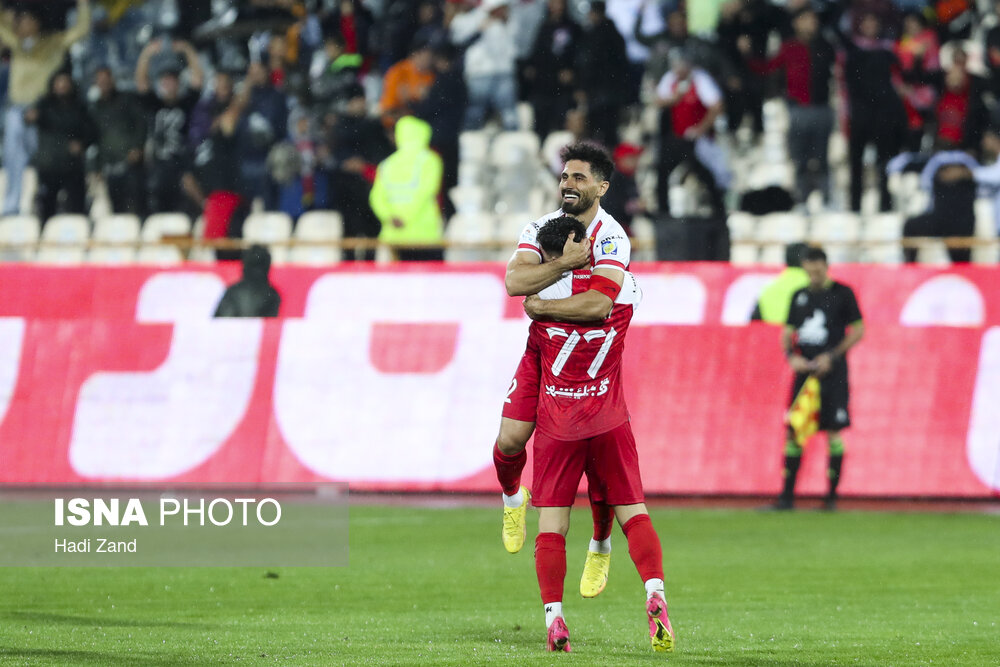 هفته نهم لیگ برتر فوتبال؛ پرسپولیس - صنعت نفت