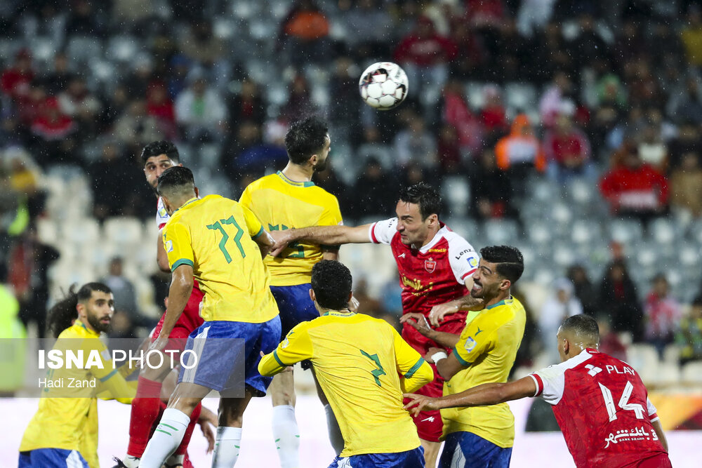 هفته نهم لیگ برتر فوتبال؛ پرسپولیس - صنعت نفت