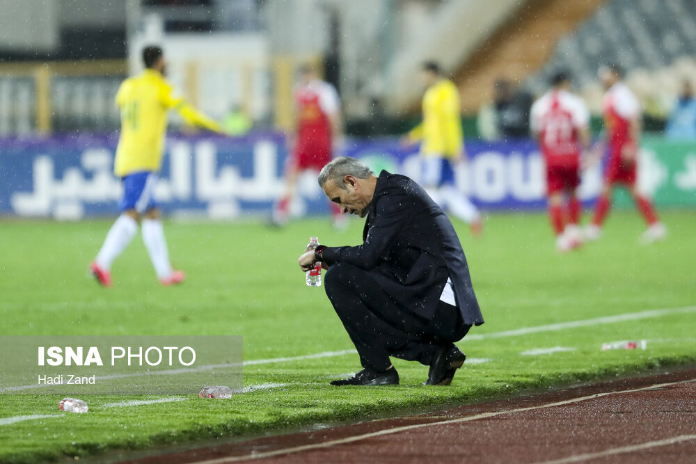 هفته نهم لیگ برتر فوتبال؛ پرسپولیس - صنعت نفت