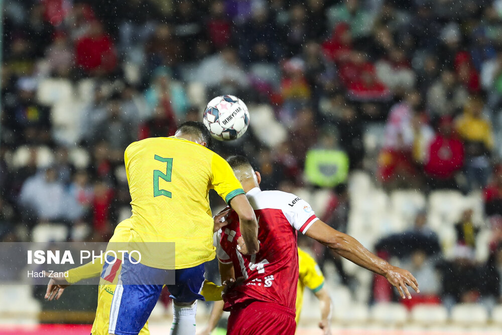 هفته نهم لیگ برتر فوتبال؛ پرسپولیس - صنعت نفت