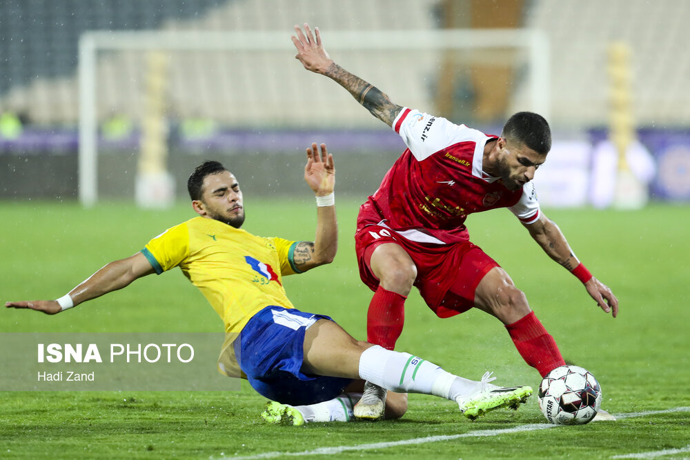 هفته نهم لیگ برتر فوتبال؛ پرسپولیس - صنعت نفت