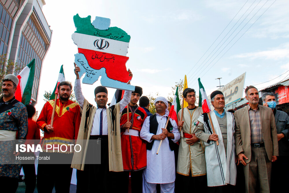 راهپیمایی ۱۳ آبان در شهرکرد