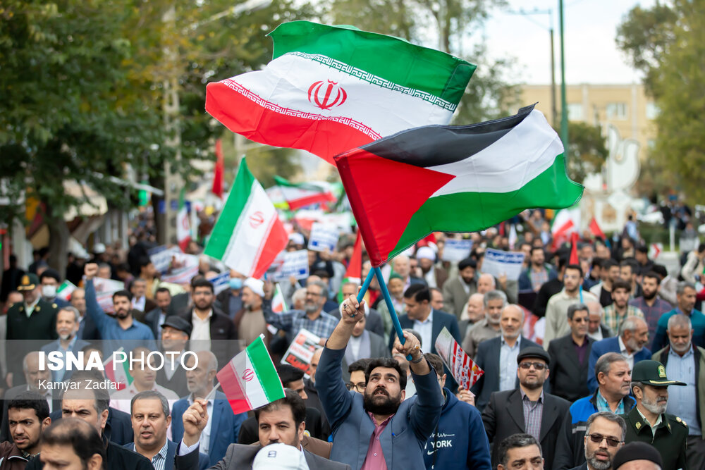 راهپیمایی ۱۳ آبان در اراک
