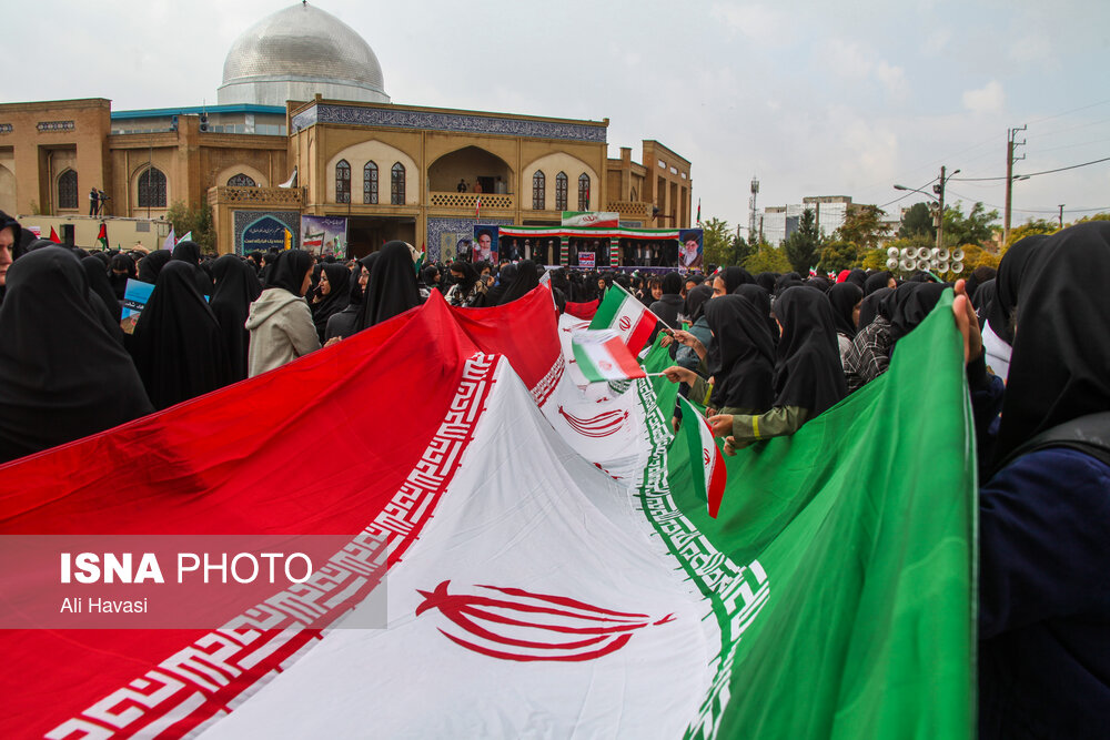 راهپیمایی ۱۳ آبان در ایلام