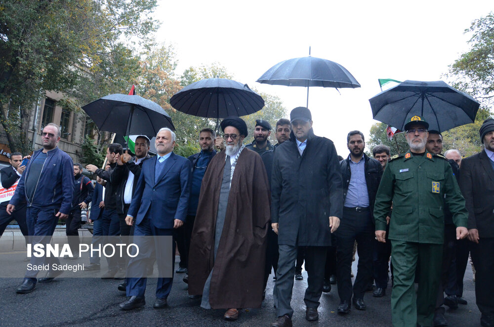 راهپیمایی 13 آبان در تبریز