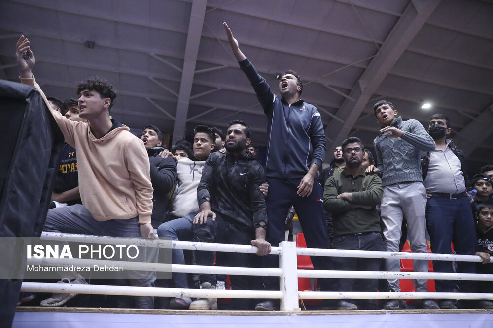 مسابقات کشتی فرنگی قهرمانی جوانان کشور