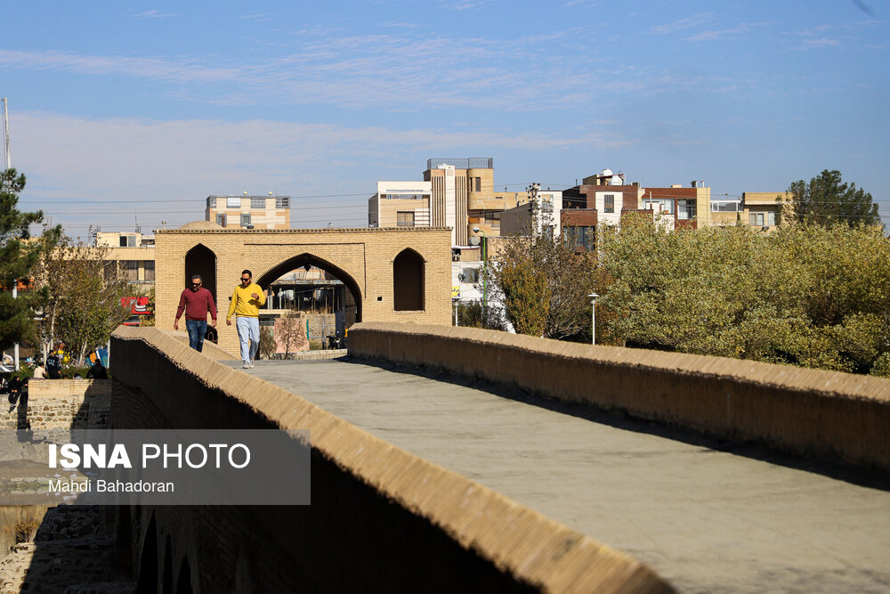 عایق‌بندی عرشه پل تاریخی شهرستان اصفهان با قیروگونی