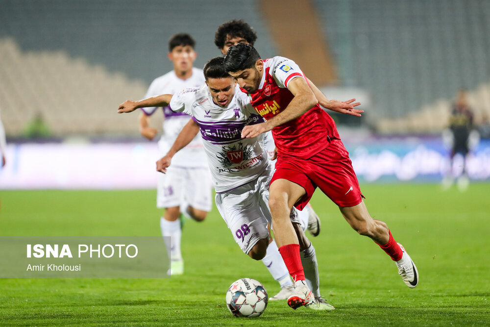 هفته دوازدهم لیگ برتر فوتبال؛ پرسپولیس و هوادار