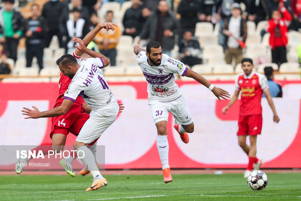 هفته دوازدهم لیگ برتر فوتبال؛ پرسپولیس و هوادار