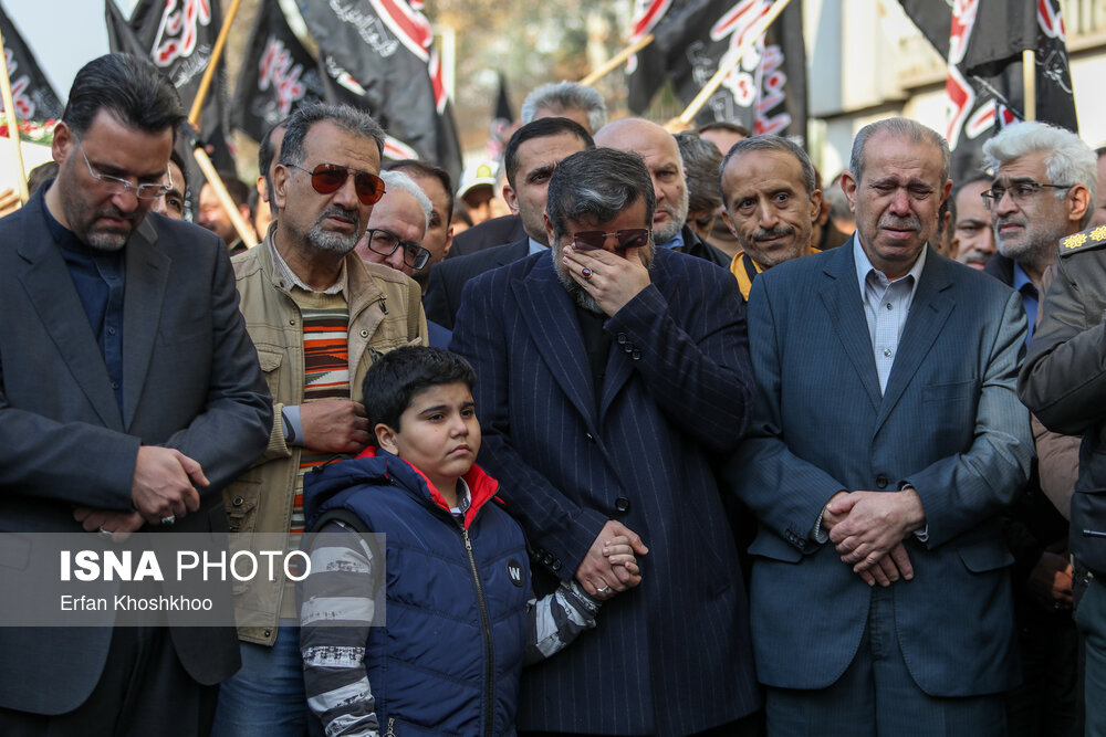 بدرقه و خاکسپاری پیکر یک شهید گمنام در وزارت فرهنگ و ارشاد اسلامی