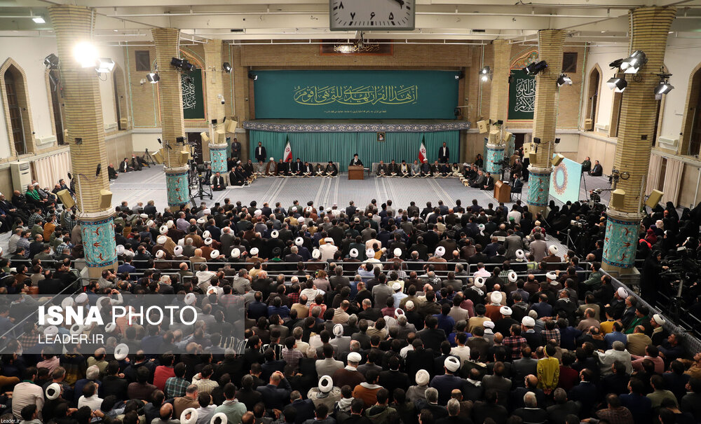 دیدار شرکت کنندگان در مسابقات بین‌المللی قرآن با رهبر انقلاب