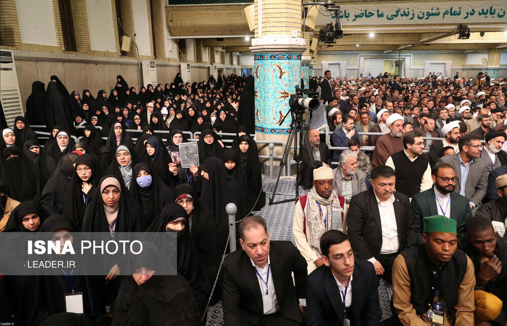 دیدار شرکت کنندگان در مسابقات بین‌المللی قرآن با رهبر انقلاب