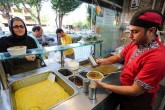عرضه غذا در ماه رمضان فقط به شکل بیرون بر