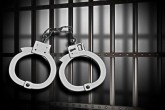 دستگیری دختر کلاهبردار ۲۰ ساله در اهواز
