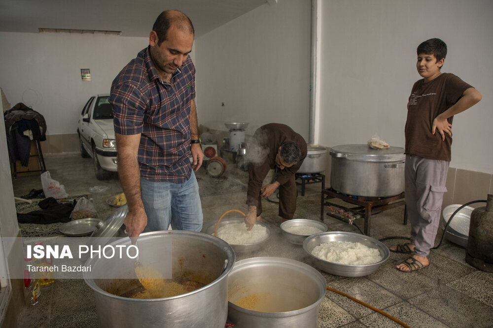 مراسم افطاری خودمانی