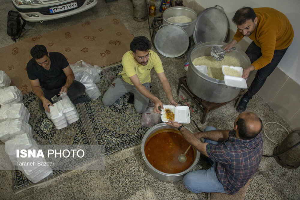 مراسم افطاری خودمانی