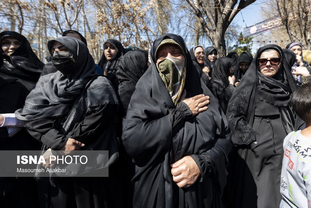 تشییع پیکر شهید «بهروز واحدی»