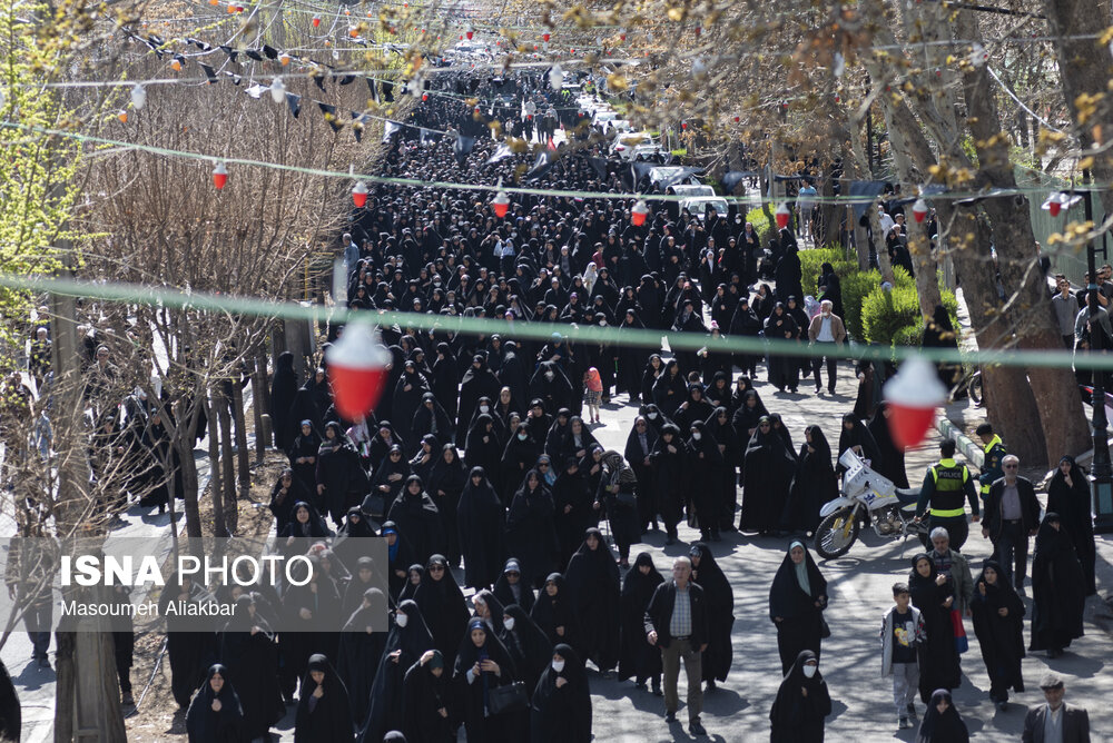 تشییع پیکر شهید «بهروز واحدی»