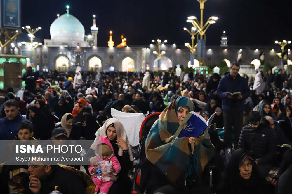 لیالی قدر، شب نوزدهم ماه مبارک رمضان - حرم امام رضا(ع)