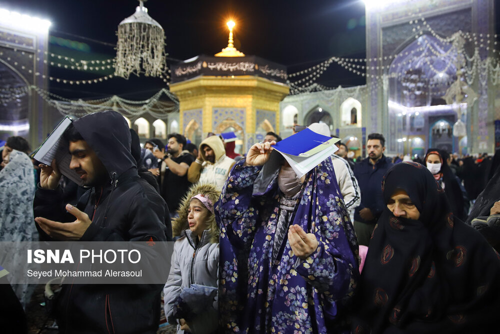 لیالی قدر، شب نوزدهم ماه مبارک رمضان - حرم امام رضا(ع)