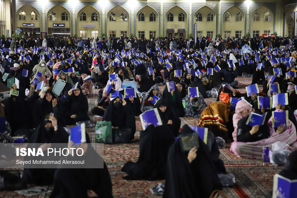 لیالی قدر، شب نوزدهم ماه مبارک رمضان - حرم امام رضا(ع)