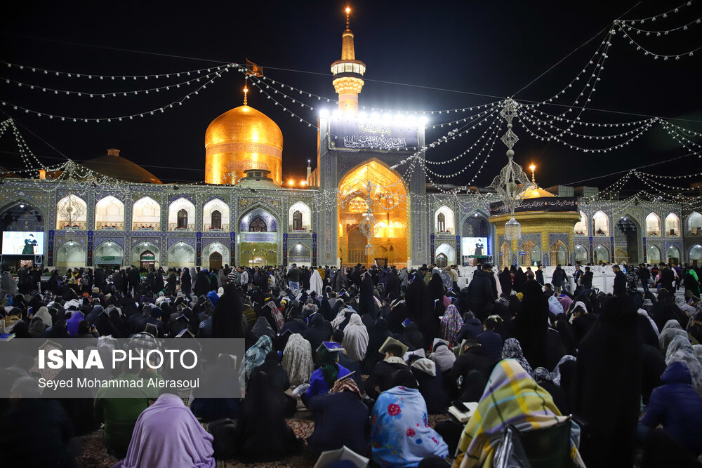 لیالی قدر، شب نوزدهم ماه مبارک رمضان - حرم امام رضا(ع)